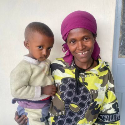 Sponsor Etalem's Family