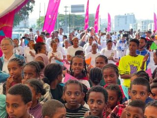crowd of kids.jpg